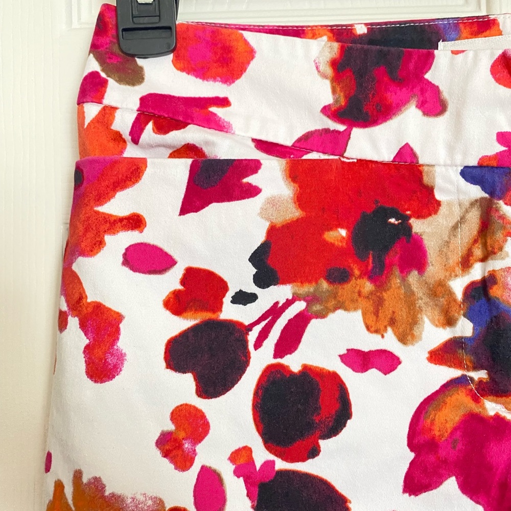 Capri Pant - Picture 2 of 4